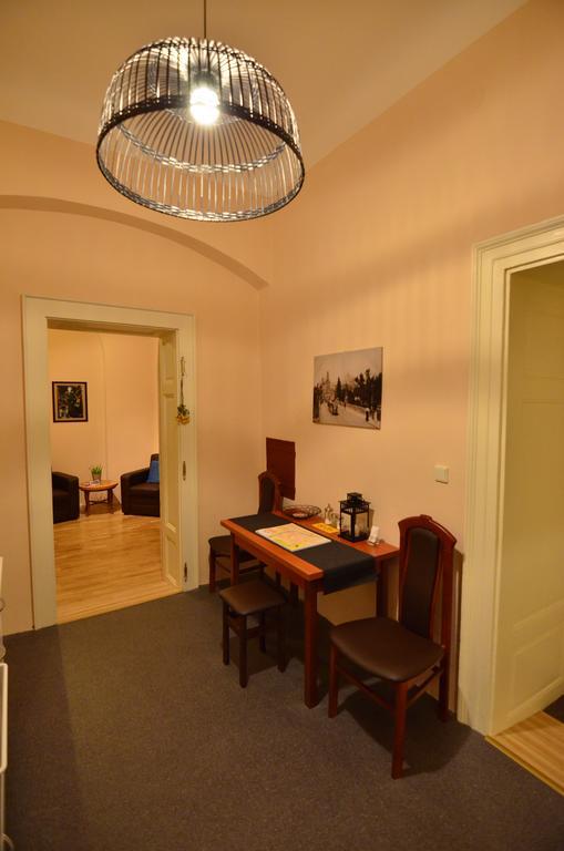 Pension Karlova Прага Экстерьер фото