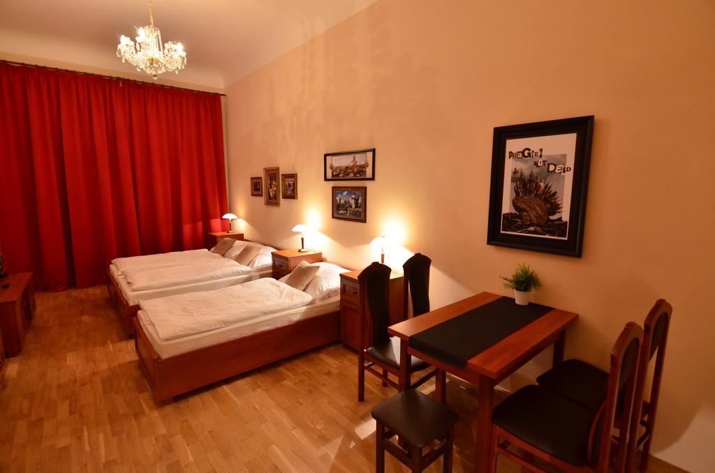 Pension Karlova Прага Номер фото
